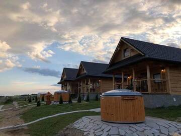 Фото номера Шале с двумя спальнями Шале Domki w Górach z Jakuzzi - Tatry- Gorce Klikuszowa г. Klikuszowa 9