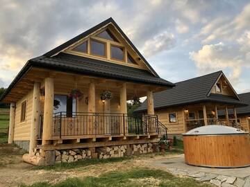 Фото номера Шале с двумя спальнями Шале Domki w Górach z Jakuzzi - Tatry- Gorce Klikuszowa г. Klikuszowa 17